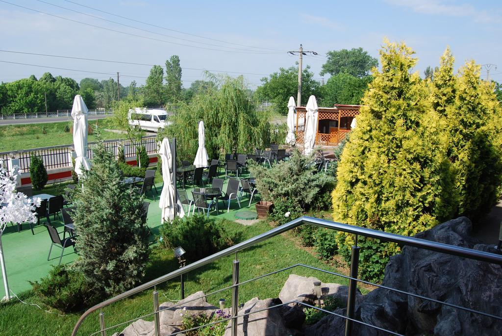 Motel Didona B Sendreni Exteriér fotografie
